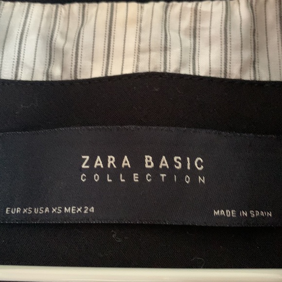 Zara Basic Blazer - Picture 3 of 6